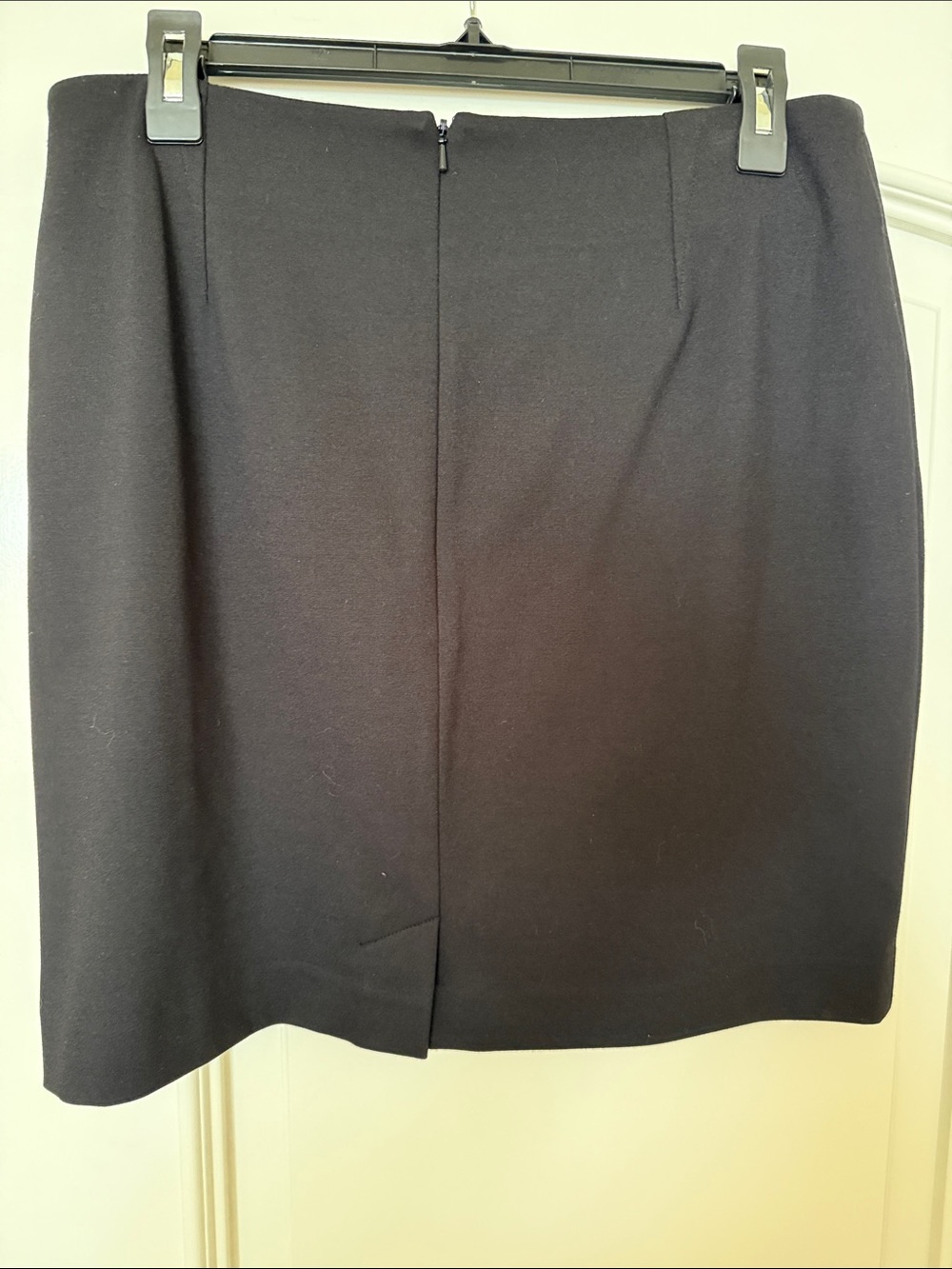 Halogen Black Pencil Skirt - Sleek Tailored Silhouette - Picture 2 of 4